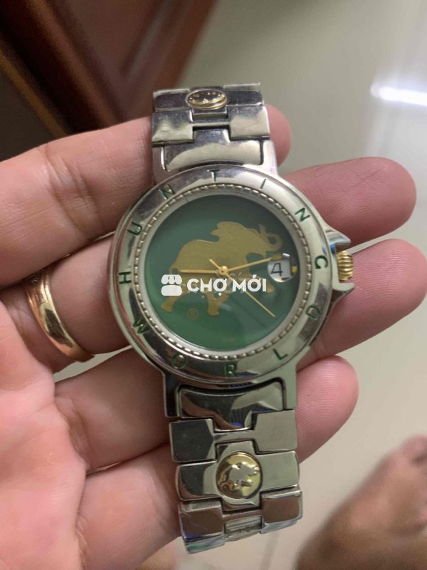 đồng hồ hunting world