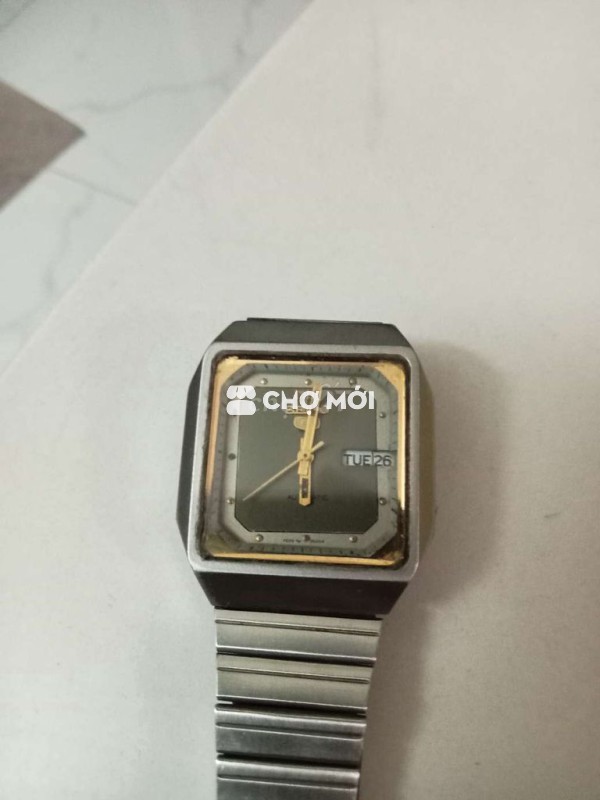Đh Seiko 5 tự động chặt góc