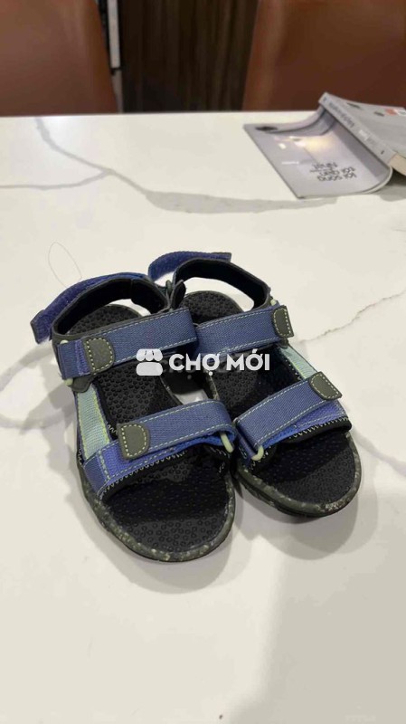 Giày Sandal cho bé trai