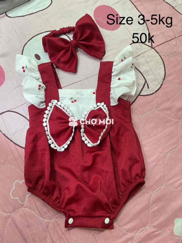 Cần pass một số đồ của bé gái