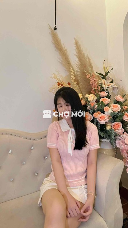 tớ pass cả set áo lẫn váy nha
