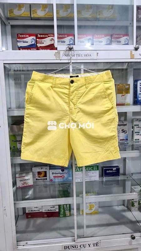 Quần shot H&M màu be rất mới
