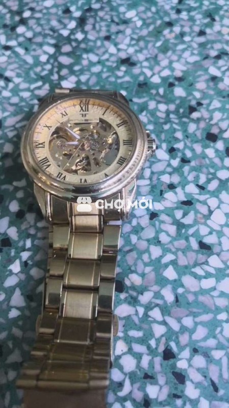 Đồng hồ cơ kim loại vàng nam