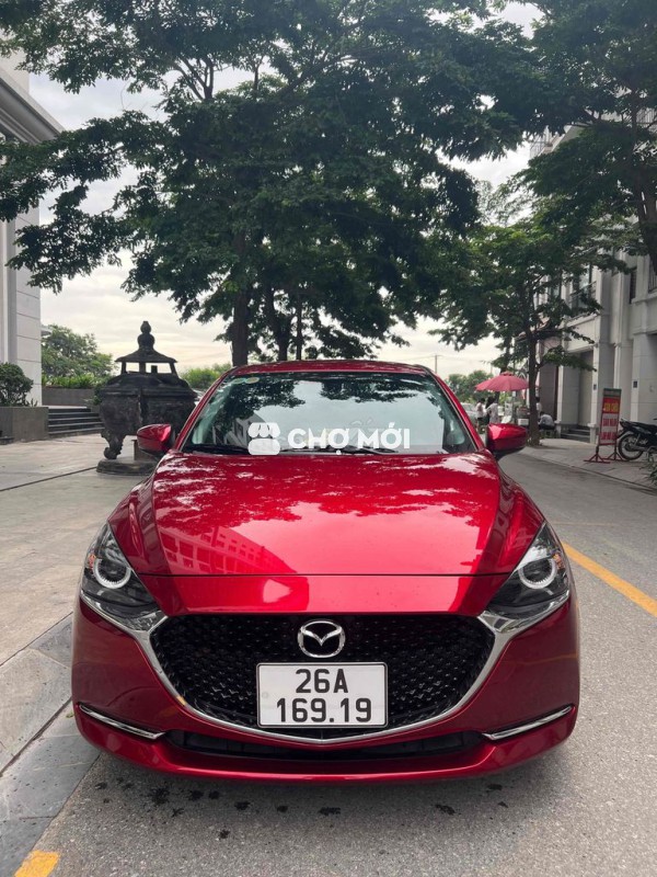 Mazda 2 2022 Luxury - 7000 km
