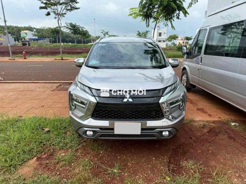 Mitsubishi Xpander 2022 AT Premium