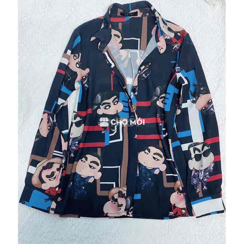 Thanh lý áo sơ mi họa tiết hoạt hình size M.