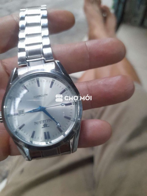 đồng hồ mới