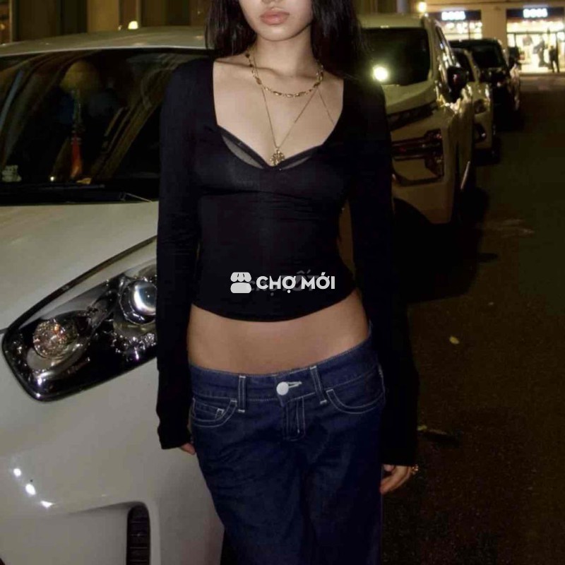 Áo khoét ngực sâu dài tay (không kèm bra bên trong