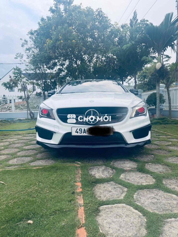 Merểcdes cla 45 dẫn động 4 bánh