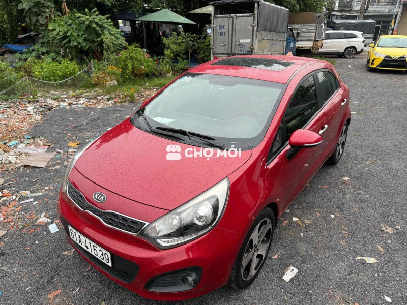 Kia Rio 2012 1.4 AT Hatchback - 56000 km