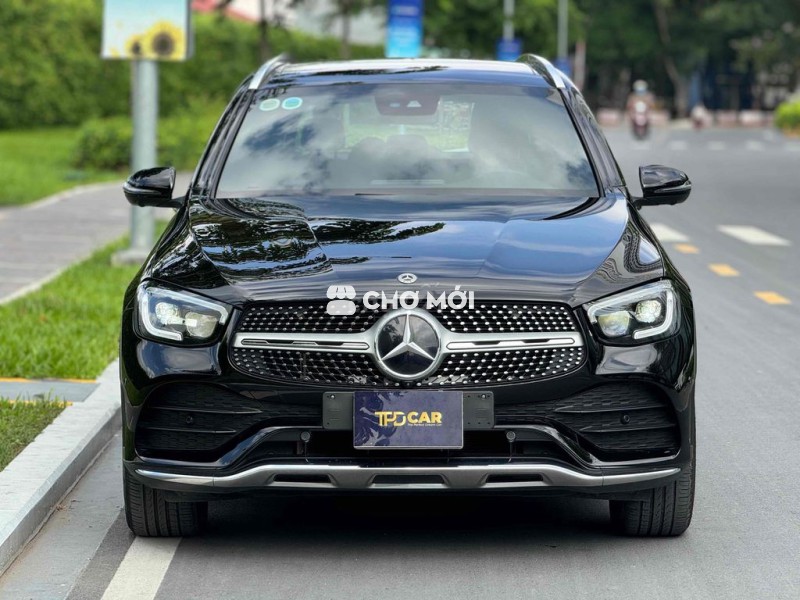 GLC300 4Matic sx 2022 - Đen nội thất Đen