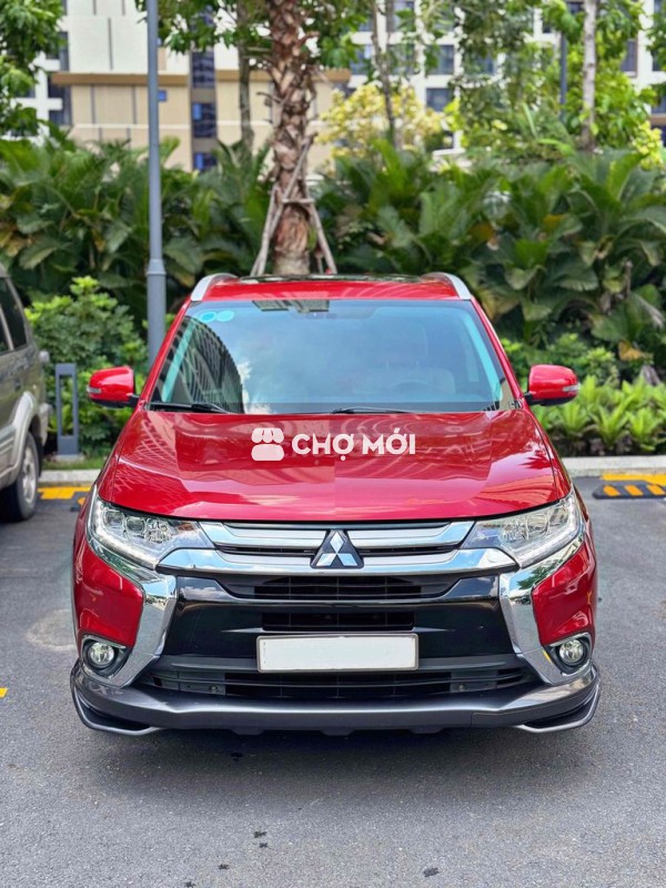 Mitsubishi Outlander 2018 2.4 CVT Premium - 90000