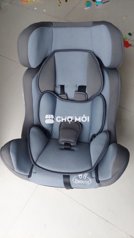 Ghê ô tô cho bé AROMA 7196 ZARACOS, chưa sử dụng