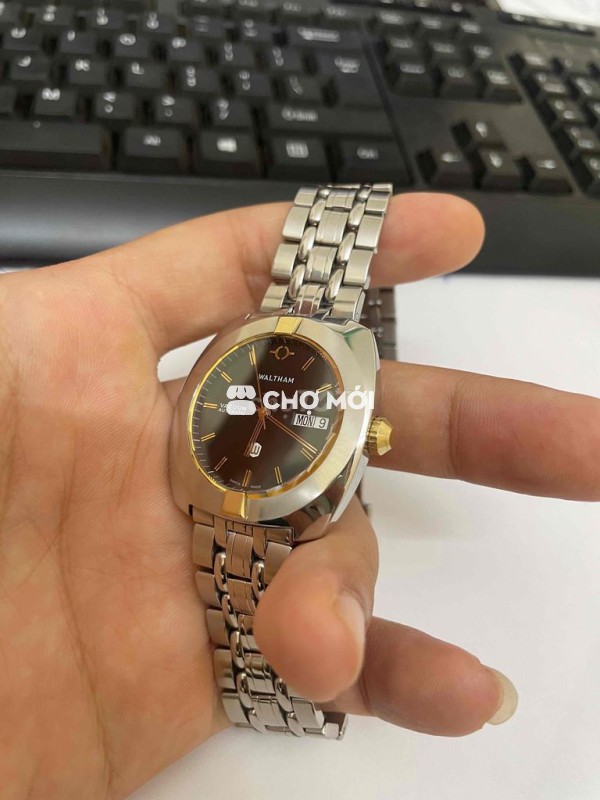 Đồng hồ thuỵ sĩ Vaccum limited 384/1000 chiếc
