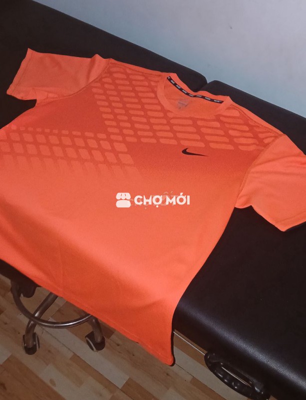 Áo thun thể thao Nike chính hãng