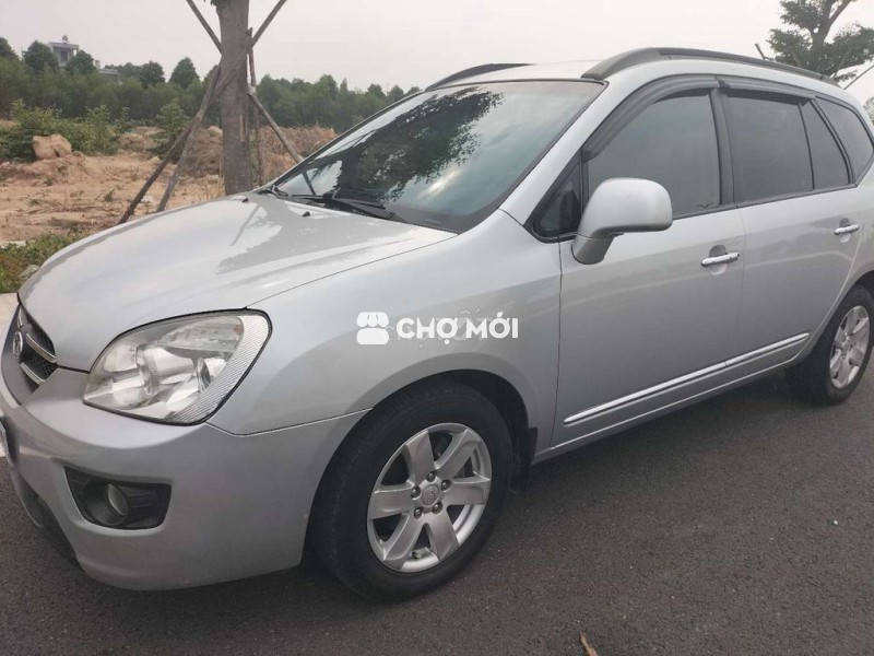 Kia Carens 2008 2.0 AT - 70000 km