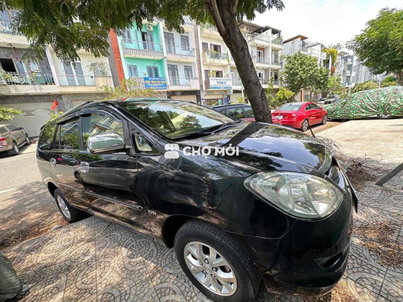 Toyota Innova 2006 G - 90000 km