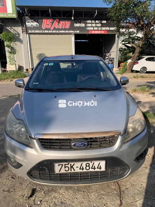 Ford Focus 2010 1.8 AT - 90000 km