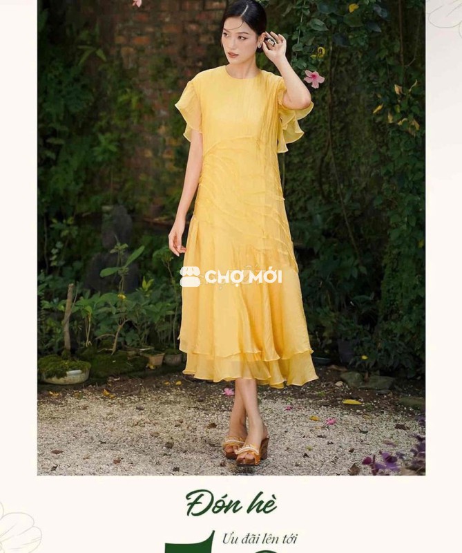 Đầm vàng tơ Lalin | dáng xòe nhẹ - mặc đi chơi, pi