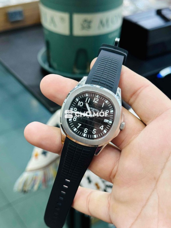 Bán carnival 8130G lướt