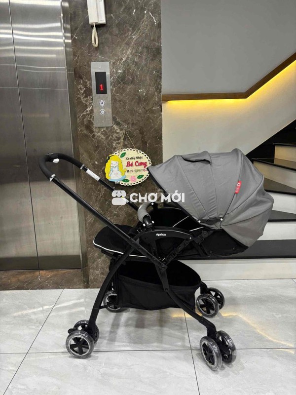 xe đẩy aprica luxuna comfort xám đen 4cas