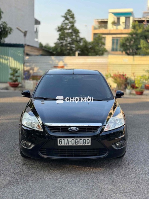 Ford Focus 2011 1.8 AT - 110000 km