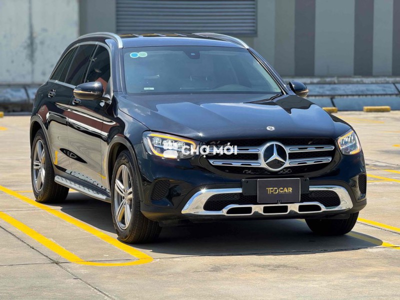 Mercedes GLC200 V1 Đen Kem - 28.000km - 1 Chủ