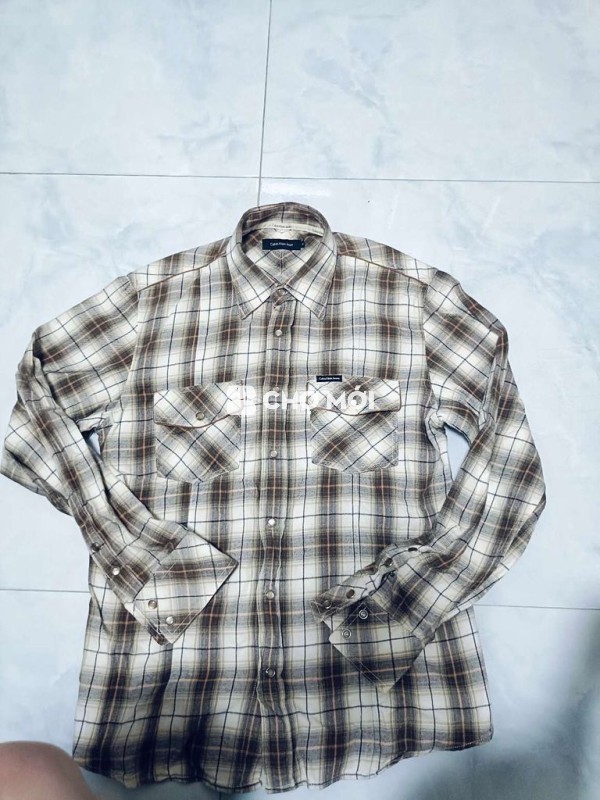 Áo Ck mắt mèo xịn màu đẹp size M mới cứng