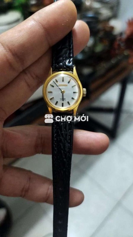 Đồng hồ Citizen nữ dây da vàng đen bọc vàng 18