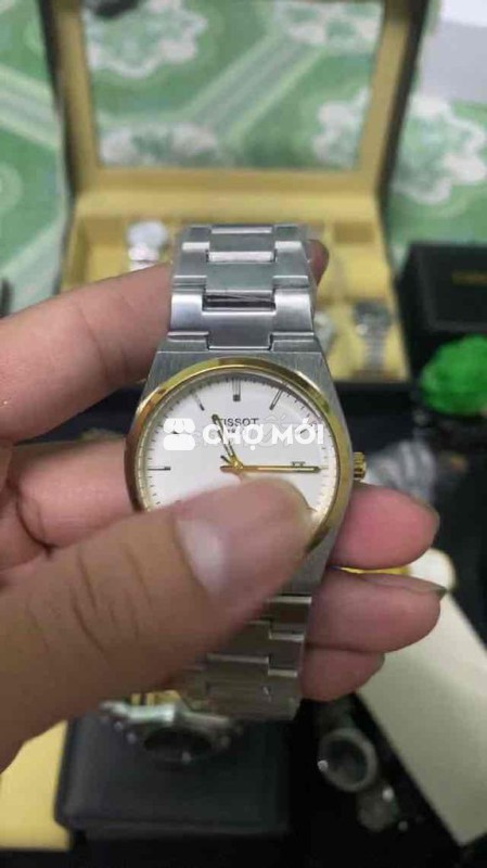 Đồng hồ Tissot cơ, thép không gỉ