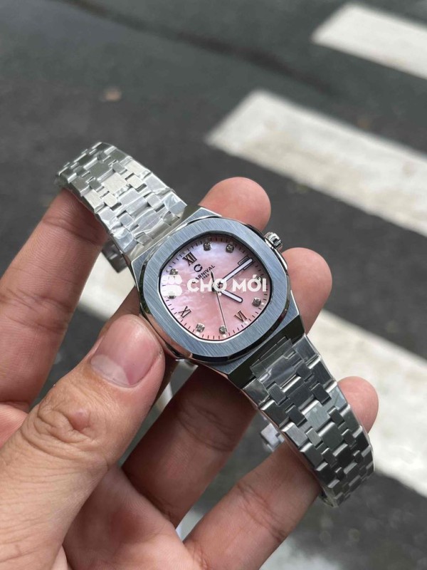 Đồng hồ nữ Carnival 8160L xà cừ hồng size 34mm