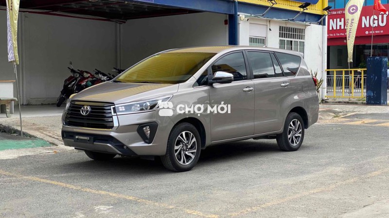 Toyota Innova 2.0 2021 Xe 8 chỗ rộng rãi chuẩn đẹp