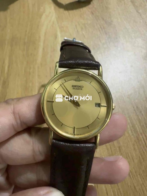 Đồng hồ Seiko si mặt vàng đẹp