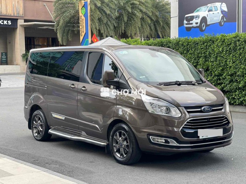Ford Tourneo Limousine D-CAR cao cấp 2019
