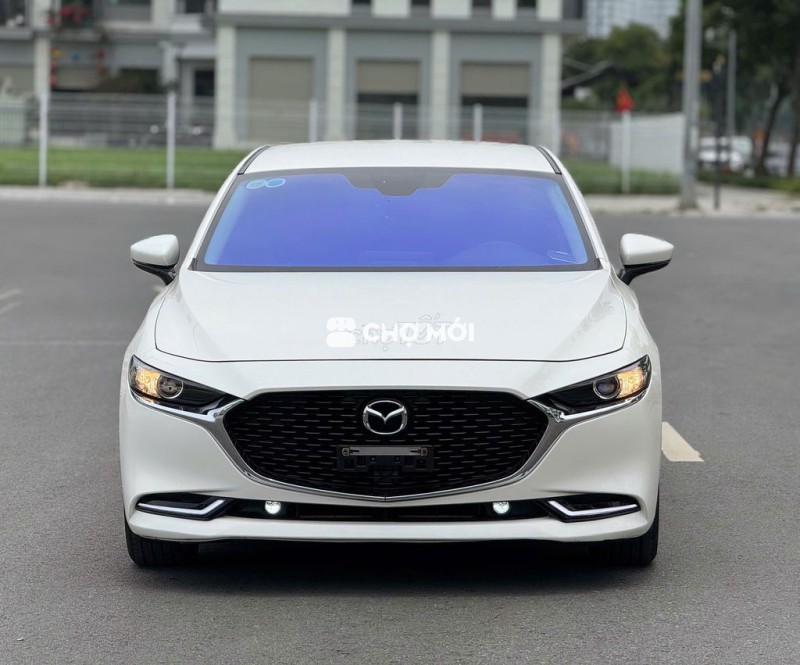 Mazda 3 2021 luxury 1.5 tên tư nhân