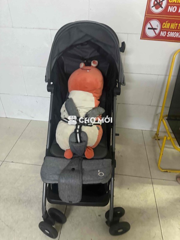 xe đẩy tốt bánh cao su êm k bị dòng