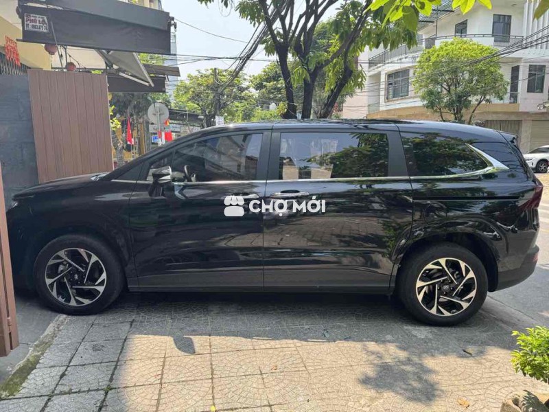 Hyundai Custin 2024 Đặc Biệt 1.5T - 10000 km