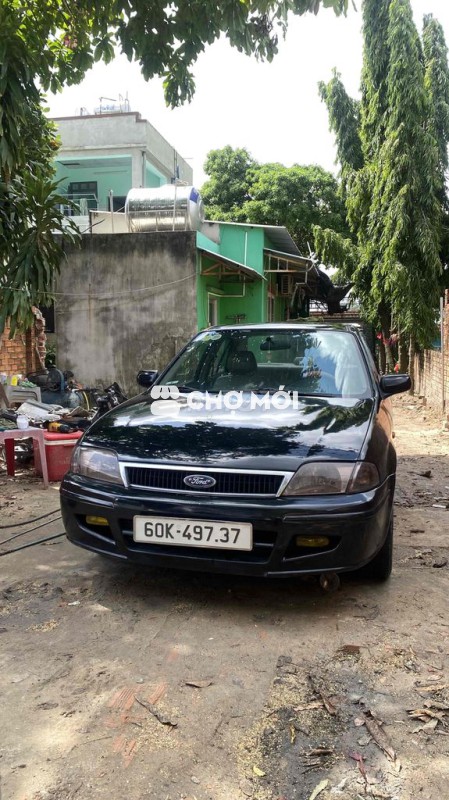 Ford Laser 2002 chính chủ mới đăng kiểm