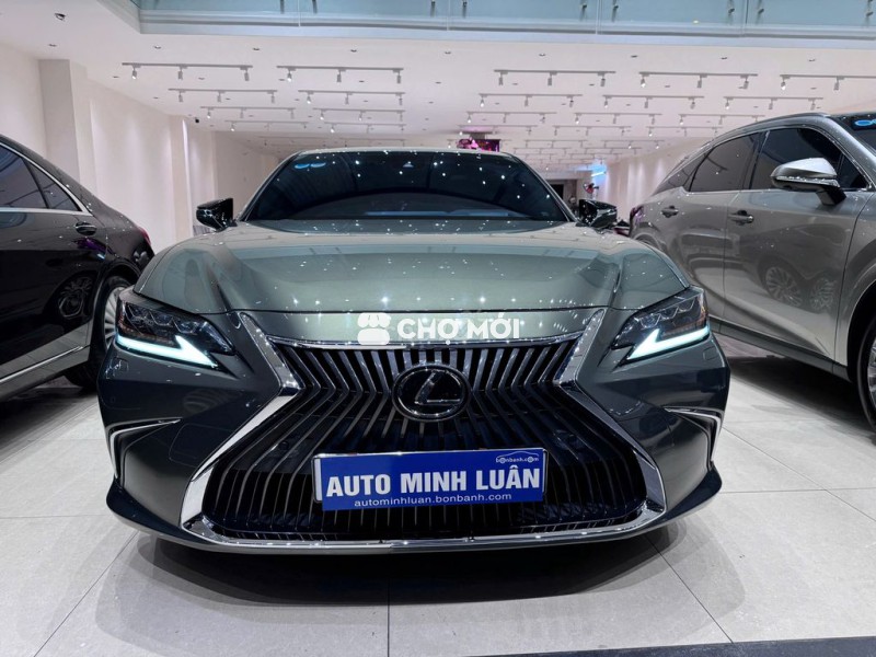 Lexus ES 2021 250 - 29000 km
