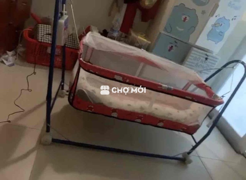 Thanh lý nôi em bé kèm võng..
