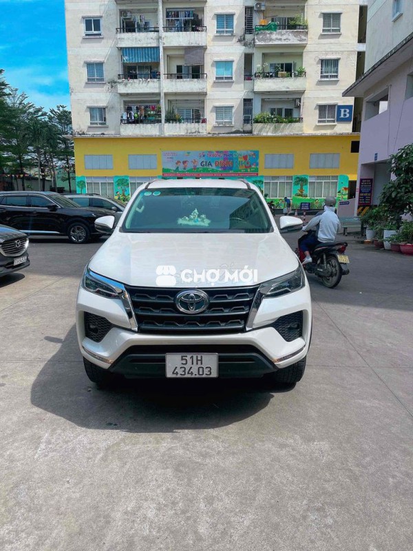 Toyota Fortuner 2020 2.4AT 4x2  - 38000 km