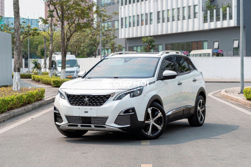 Peugeot 3008 Sản xuất 2018 Chạy 8v km