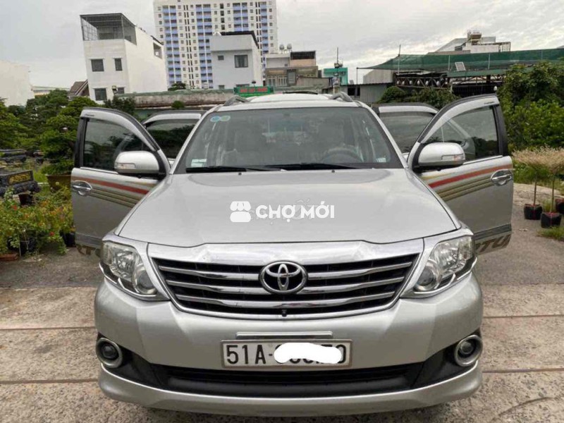 Toyota Fortuner 2014 2.7V 4x2 AT - 120000 km