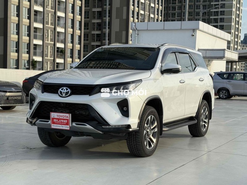Toyota Fortuner 2022 Legender 4x2 - Xe Demo Toyota