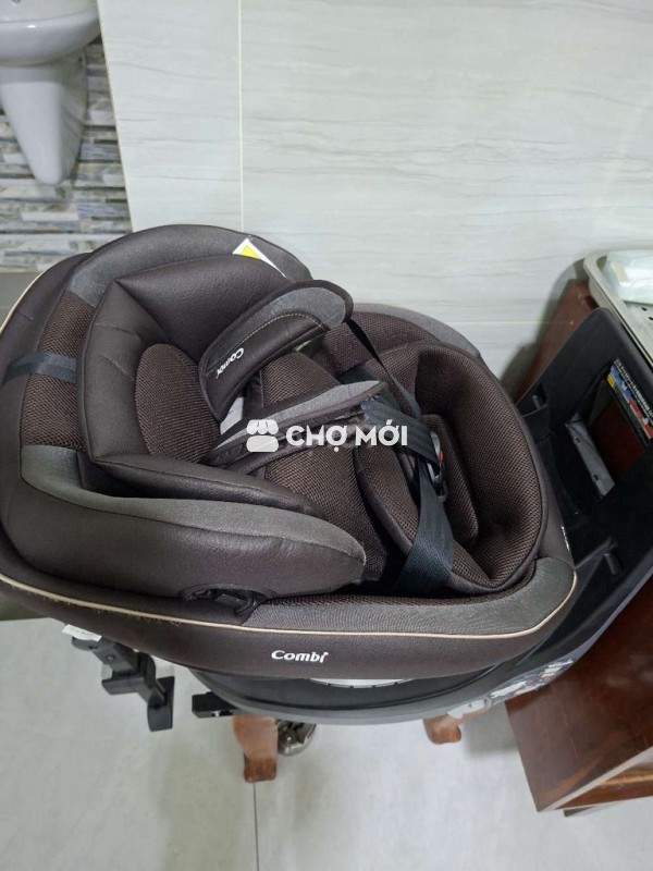 GHẾ Ô TÔ COMBI CHO BÉ