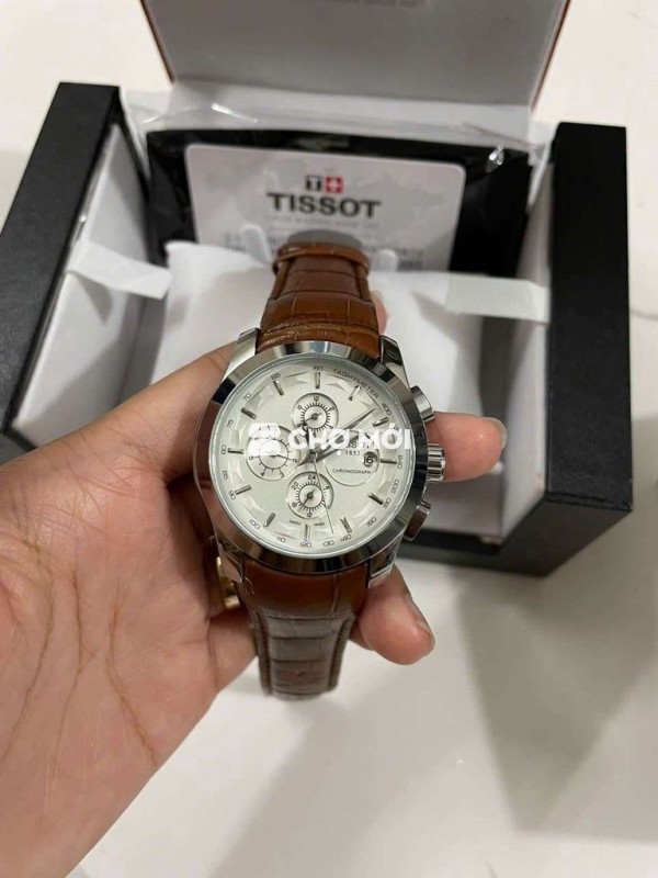 Kẹt tiền bán đồng hồ Tissot Cơ