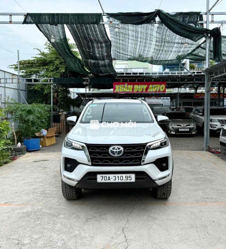 FORTUNER 2.4G 2021 TỰ ĐỘNG ,MÁY DẦU BH 1 NĂM