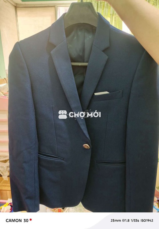 Vest Nam size M cho ai cần
