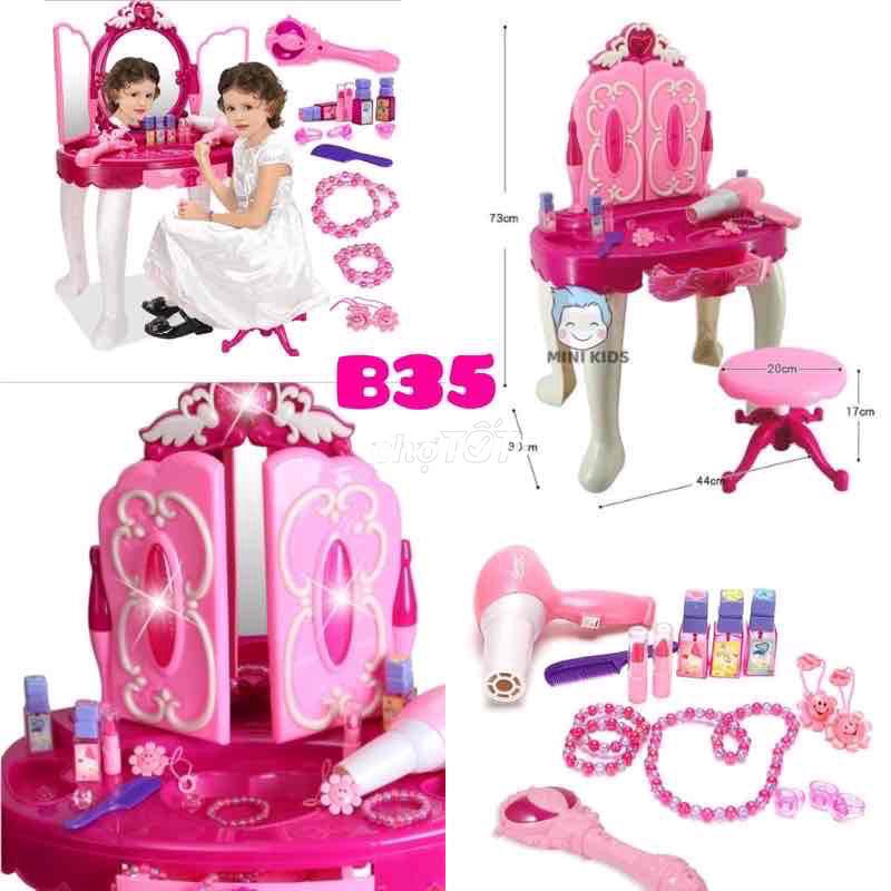 Đồ Chơi Trang Điểm Kèm Ghế Ngồi