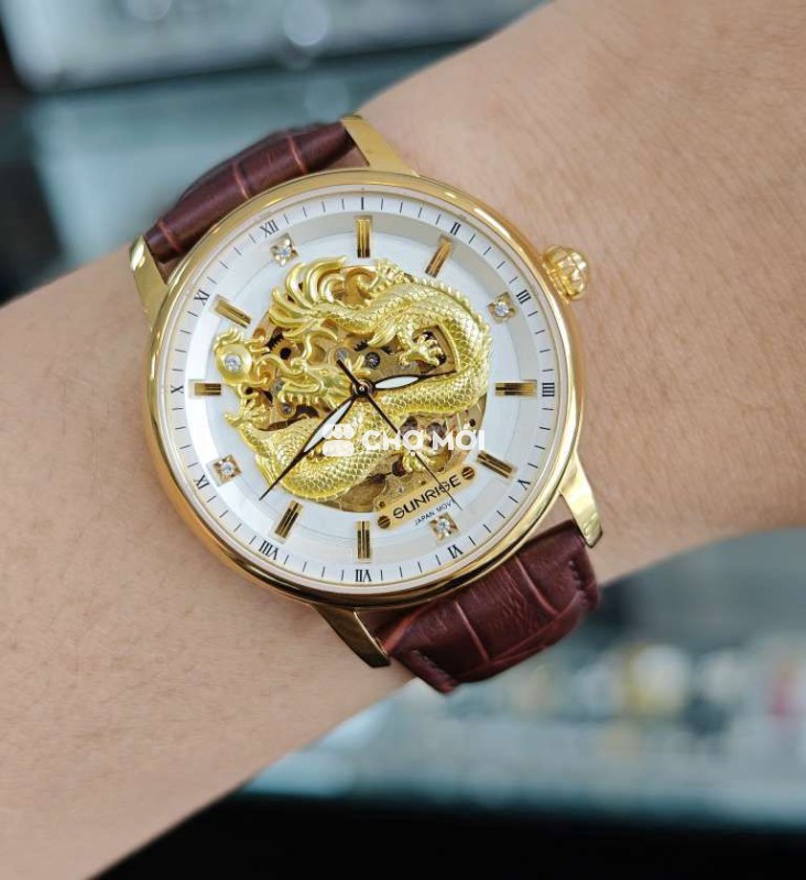 Thanh lý đồng hồ rồng phong thủy chính hãng